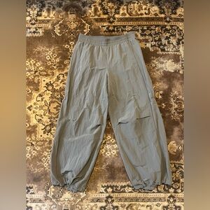 Lululemon Nylon Crinkle Parachute Pant